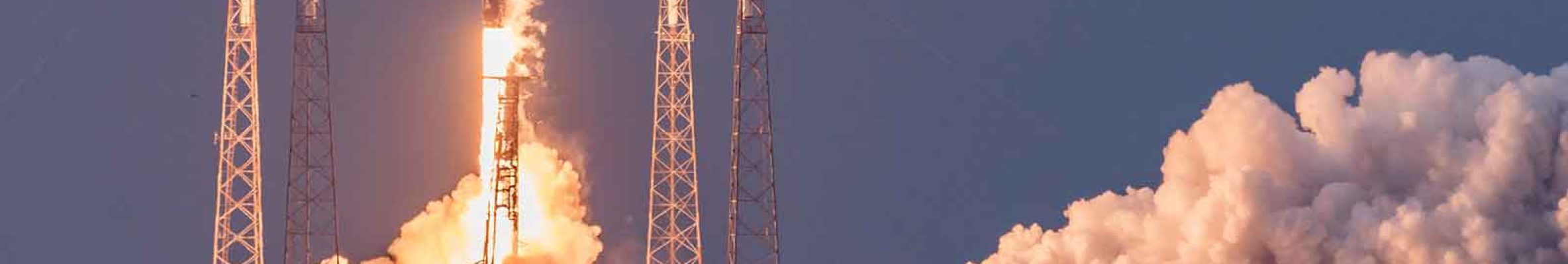 Drake's Plastics-Spacecraft-Industry-13a-spaceX-falcon-9-1-Banner